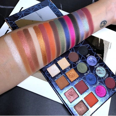 16 Colour Eyeshadow Shimmer Palette - Fashion Genie Boutique