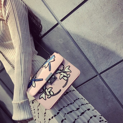 Embroidered Pink Chain Crossbody Handbag - Fashion Genie Boutique